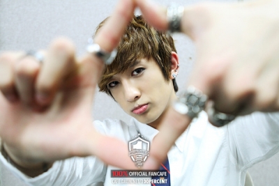 121215-dazeon08.jpg