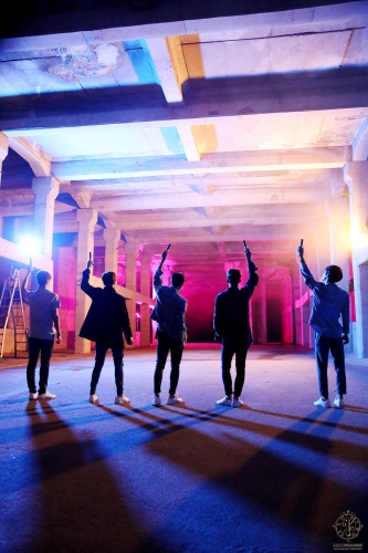 10025_MV_단체_배경화면