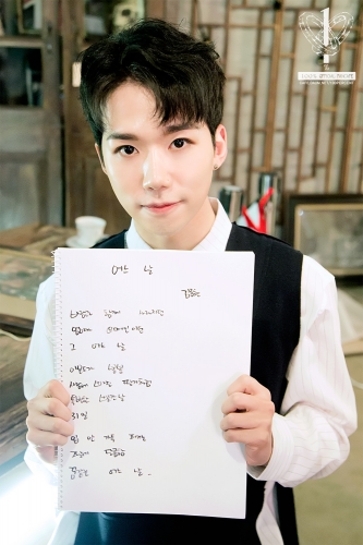 작품명_어느_날