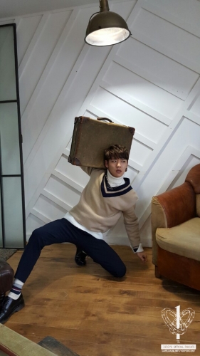 8_조_모델_화보집_한번_더_!