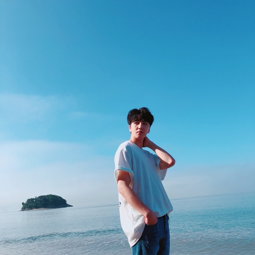 180829 (3)