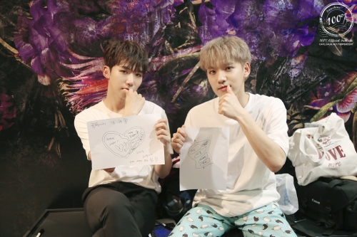 형라인에게_묻은_커피거품